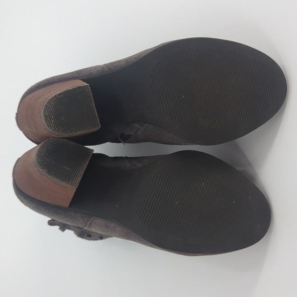 Franco Fortini Gray Suede Block Heel Booties Buckle Ankle Boots 6.5 - Picture 4 of 7